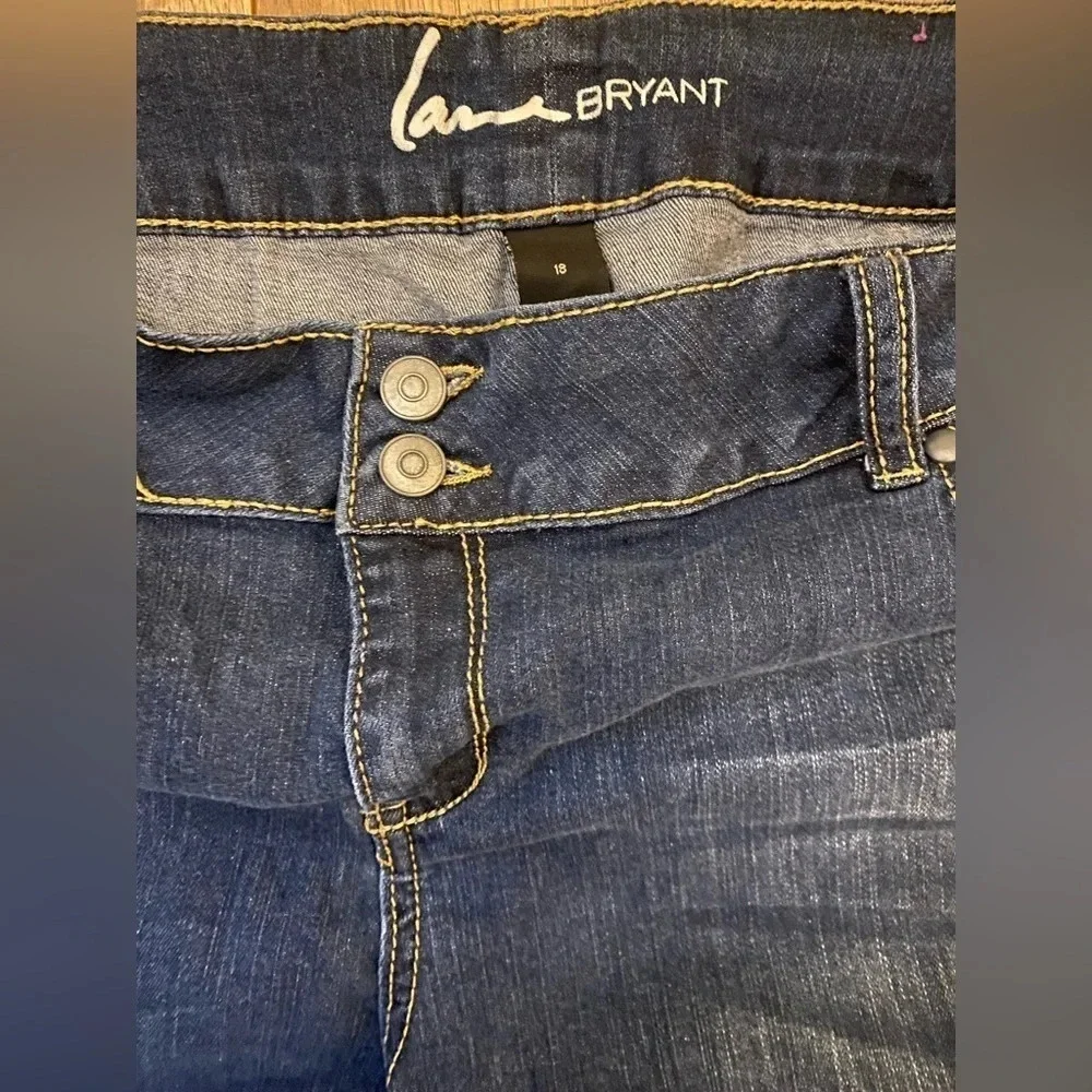 Lane Bryant | Distressed Jeans | Size 18 [B3]